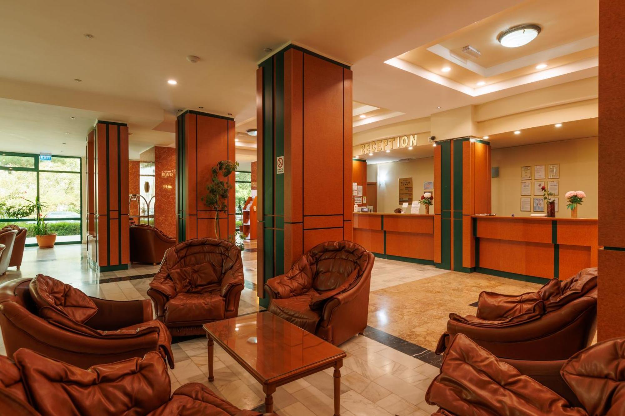 Hotel Amiral Mamaja Zewnętrze zdjęcie