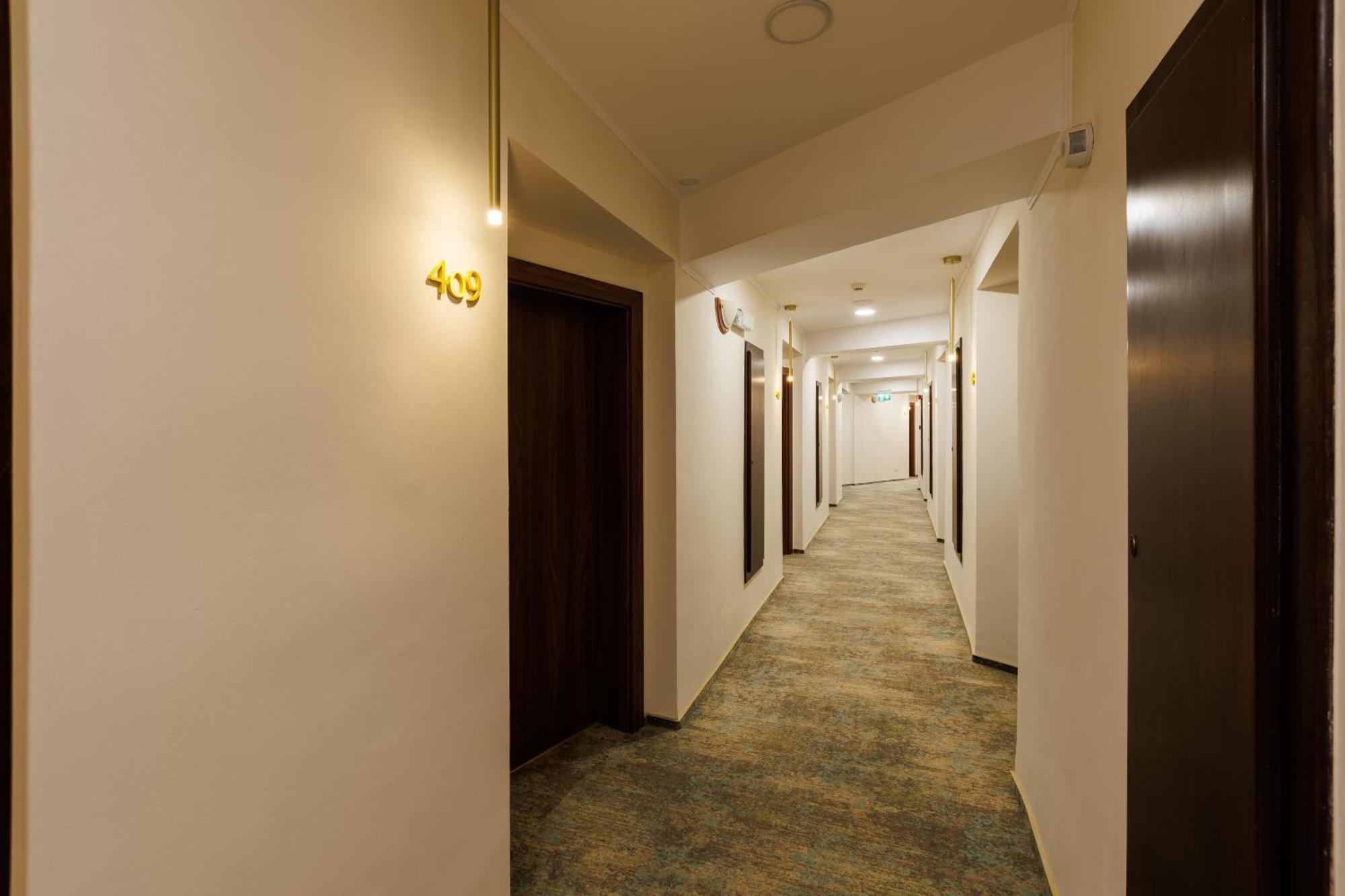 Hotel Amiral Mamaja Zewnętrze zdjęcie