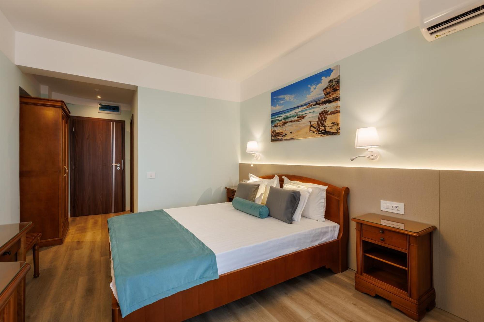 Hotel Amiral Mamaja Zewnętrze zdjęcie