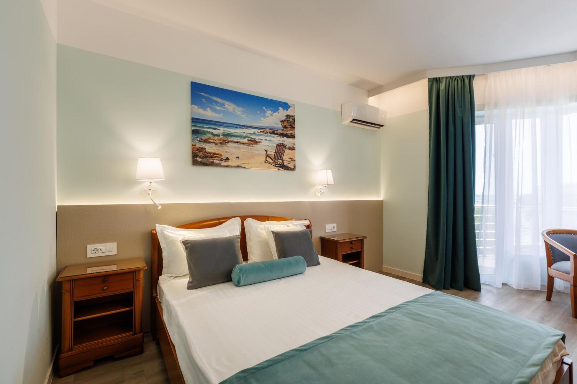 Hotel Amiral Mamaja Zewnętrze zdjęcie