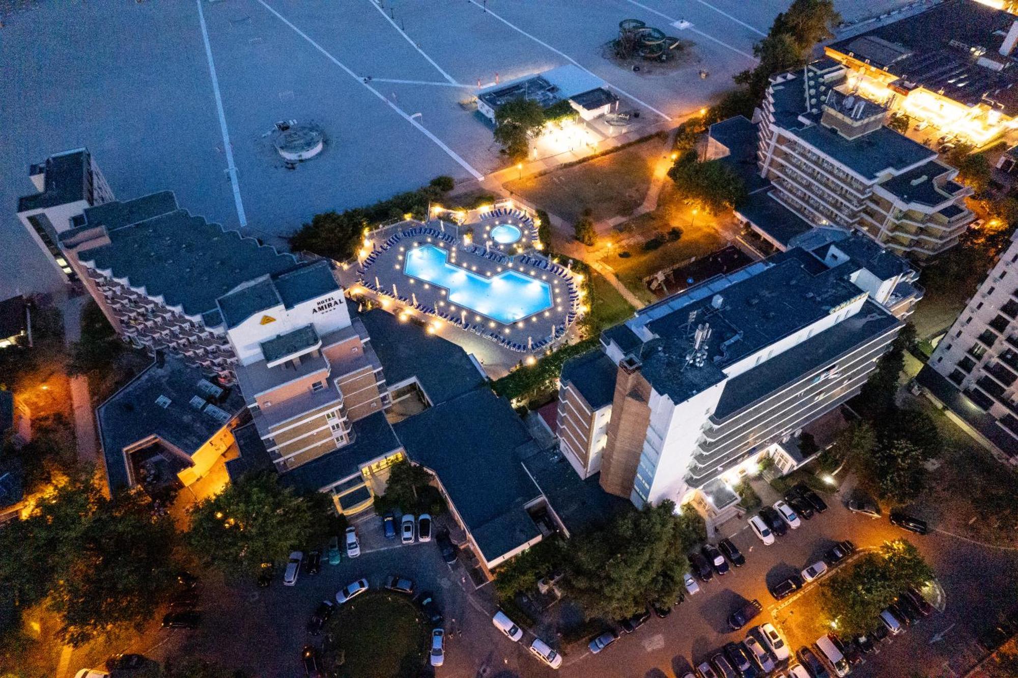 Hotel Amiral Mamaja Zewnętrze zdjęcie